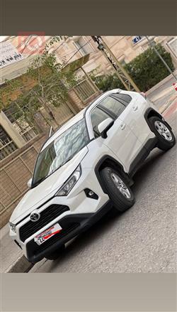 تويوتا راف 4